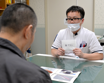 言語トレーニング場面